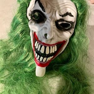 NWT HALLOWEEN MASK - green hair (adult)